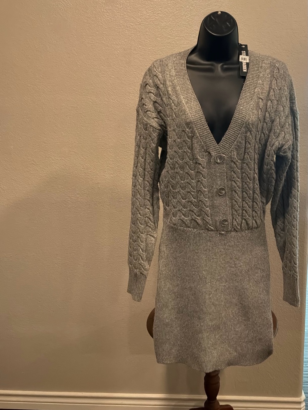 Steve Madden Gray Cable Knit V-Neck Sweater Dress
